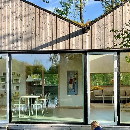 بيت للعطل Architect-designed House Close To Hornbaek